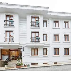 Albinas Old Otel